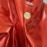 Seda de Acero Rojo