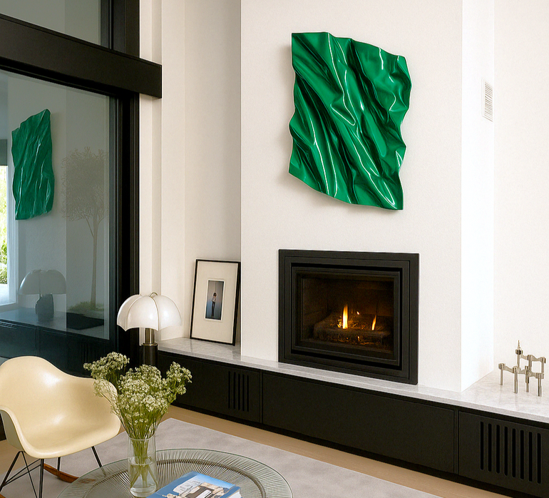 Escultura de metal dorado para salón moderno, obra contemporánea exclusiva ideal para decoración de interiores de alto nivel.